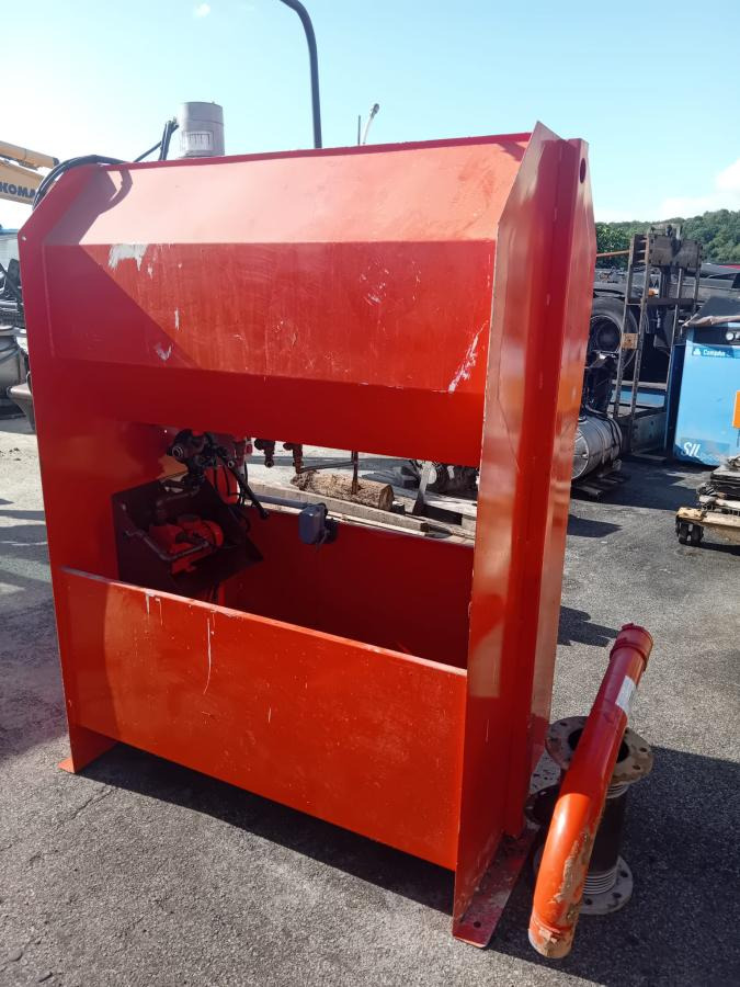 Renault 275kva - Bộ phát điện: hình 4 Renault 275kva - Bộ phát điện: hình 4