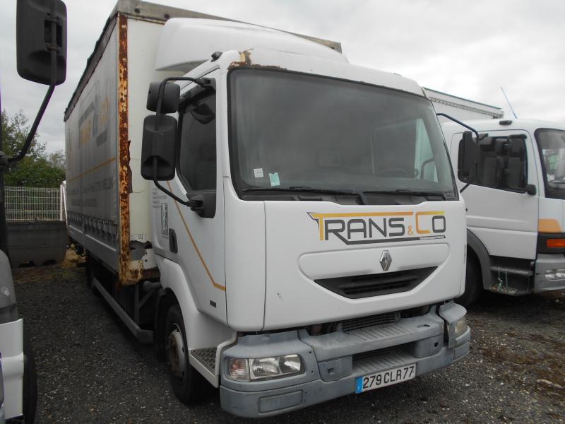 Renault Midlum 180 - Xe tải thùng mui bạt: hình 2 Renault Midlum 180 - Xe tải thùng mui bạt: hình 2