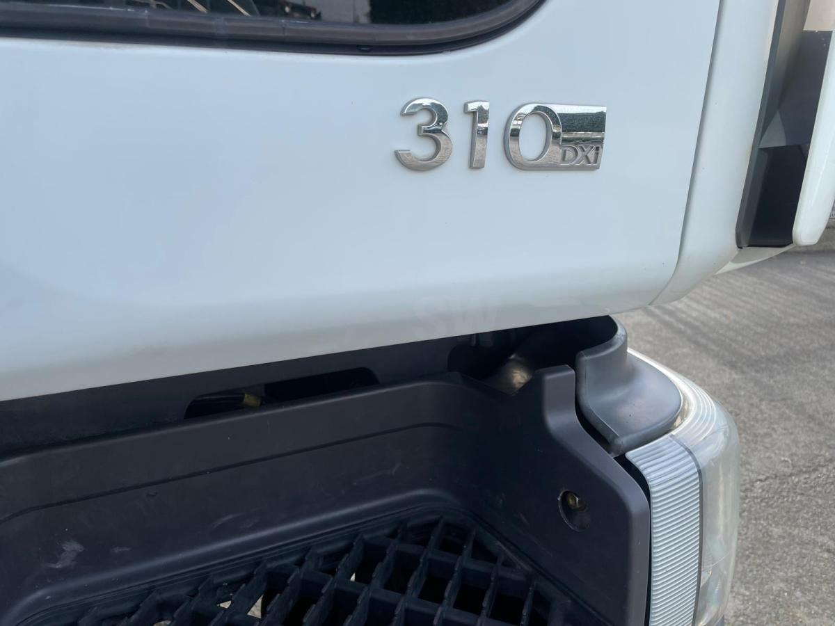 Renault Premium 310.19 DXI - Xe tải chở rác: hình 2 Renault Premium 310.19 DXI - Xe tải chở rác: hình 2