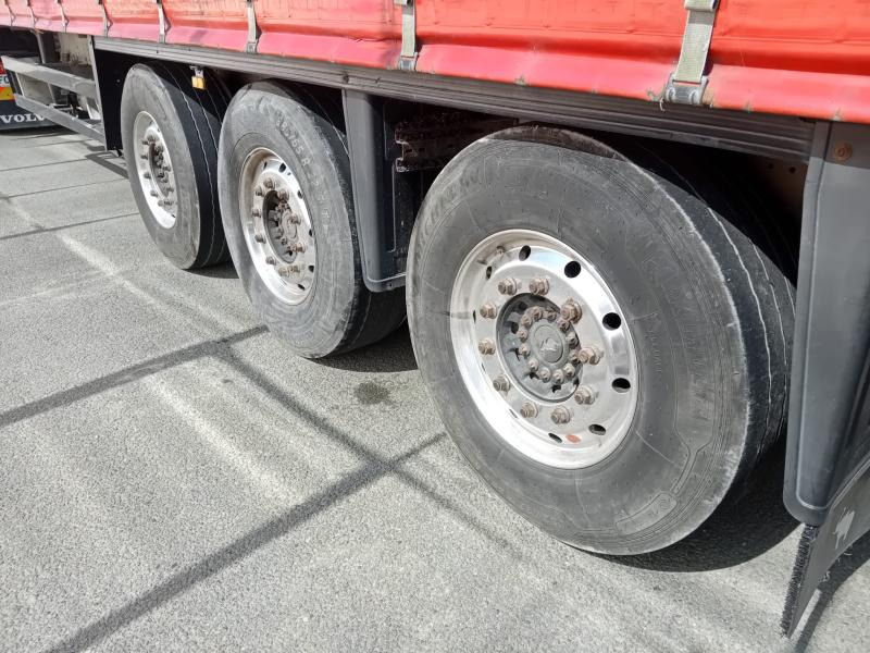 Schmitz Cargobull - Sơ mi rơ moóc mui bạt: hình 5 Schmitz Cargobull - Sơ mi rơ moóc mui bạt: hình 5