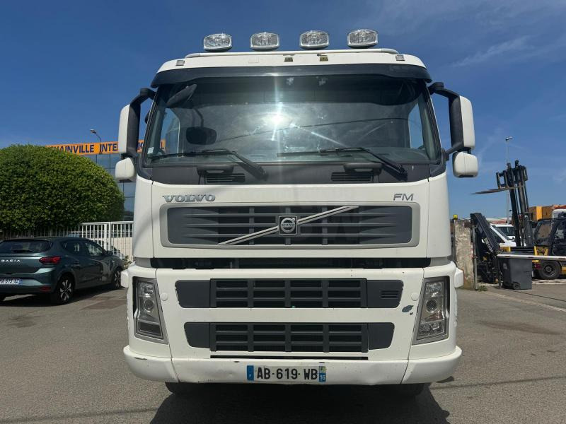 Volvo FM 460 - Xe ben: hình 3 Volvo FM 460 - Xe ben: hình 3