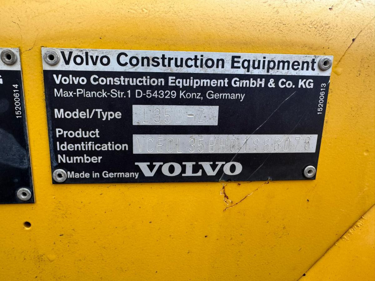 Volvo L 35 BZ - Máy xúc lật bánh lốp: hình 5 Volvo L 35 BZ - Máy xúc lật bánh lốp: hình 5