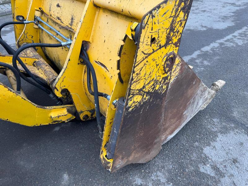 Volvo L 35 BZ - Máy xúc lật bánh lốp: hình 4 Volvo L 35 BZ - Máy xúc lật bánh lốp: hình 4