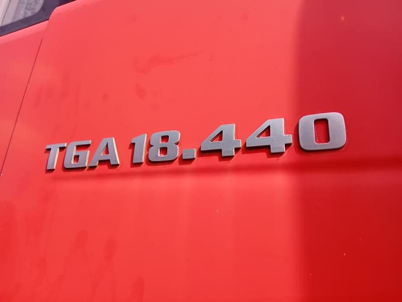 MAN TGA 18.440 - Xe đầu kéo: hình 2 MAN TGA 18.440 - Xe đầu kéo: hình 2