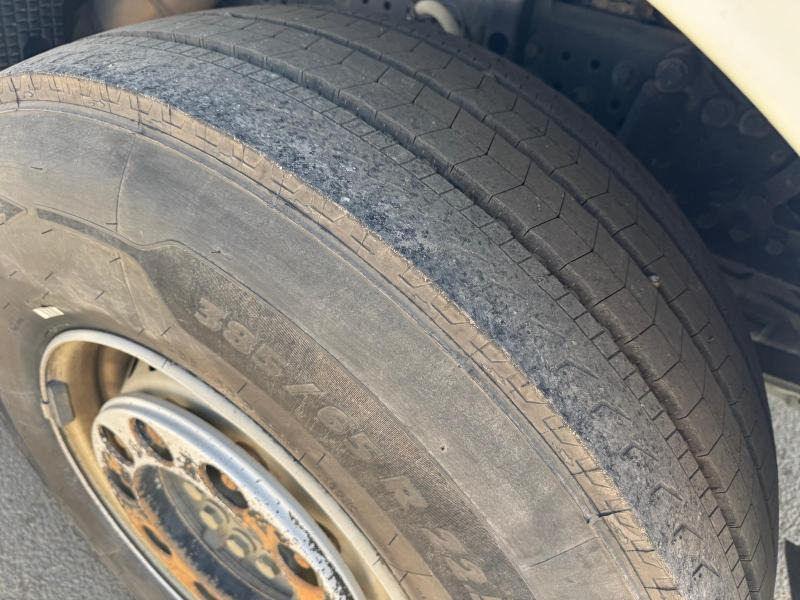 Xe đầu kéo Mercedes Actros 1845: hình 6 Xe đầu kéo Mercedes Actros 1845: hình 6