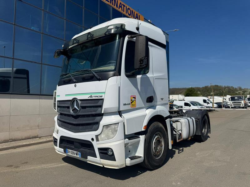 Mercedes Actros 1845 - Xe đầu kéo: hình 1 Mercedes Actros 1845 - Xe đầu kéo: hình 1