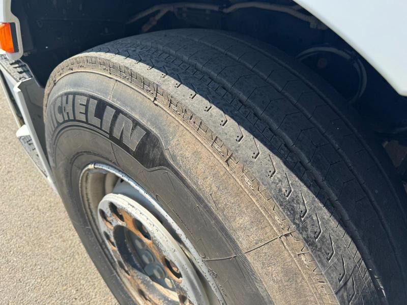 Xe đầu kéo Mercedes Actros 1845: hình 13 Xe đầu kéo Mercedes Actros 1845: hình 13