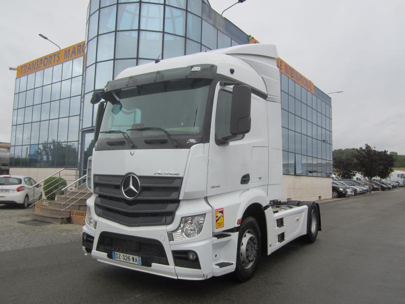 Mercedes Actros 1845 - Xe đầu kéo: hình 1 Mercedes Actros 1845 - Xe đầu kéo: hình 1