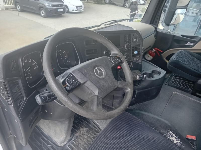 Mercedes Actros 1845 - Xe đầu kéo: hình 3 Mercedes Actros 1845 - Xe đầu kéo: hình 3