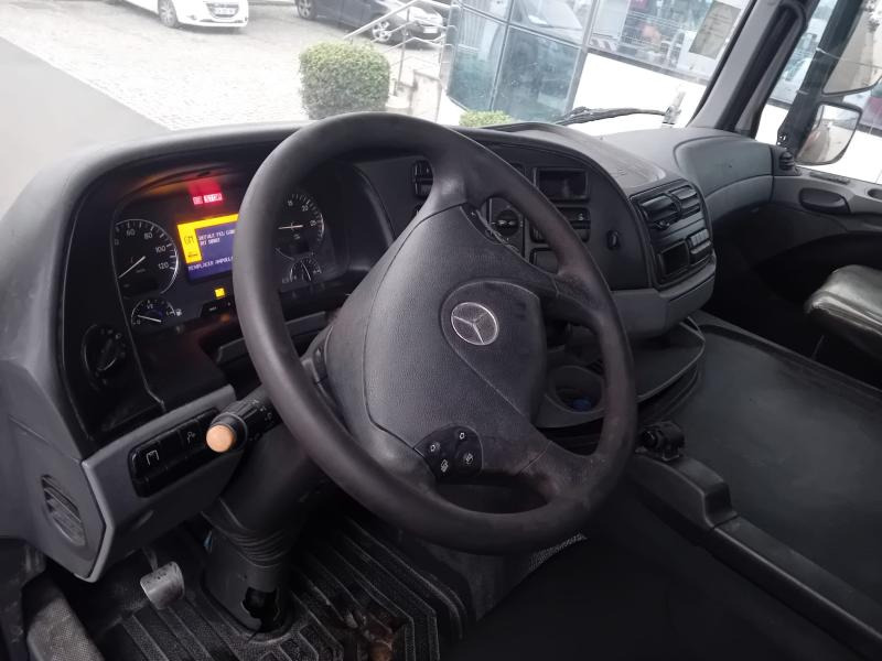 Mercedes Actros 3351 - Xe đầu kéo: hình 4 Mercedes Actros 3351 - Xe đầu kéo: hình 4