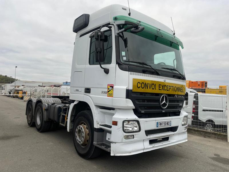 Mercedes Actros 3355 - Xe đầu kéo: hình 2 Mercedes Actros 3355 - Xe đầu kéo: hình 2