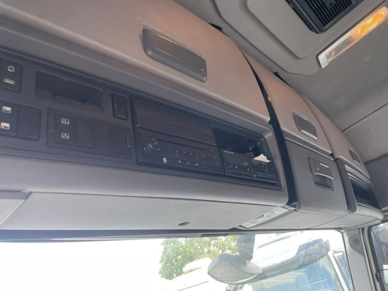 Xe đầu kéo Renault Gamme T 460: hình 9