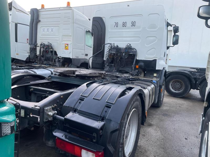 Renault Lander - Xe đầu kéo: hình 3 Renault Lander - Xe đầu kéo: hình 3