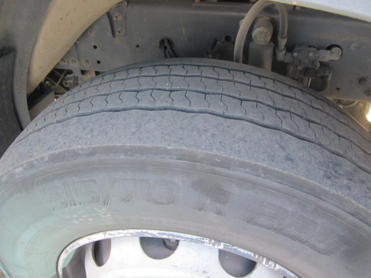 Renault Premium 410 DXI - Xe đầu kéo: hình 4 Renault Premium 410 DXI - Xe đầu kéo: hình 4