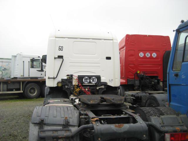 Scania L 114L380 - Xe đầu kéo: hình 3 Scania L 114L380 - Xe đầu kéo: hình 3