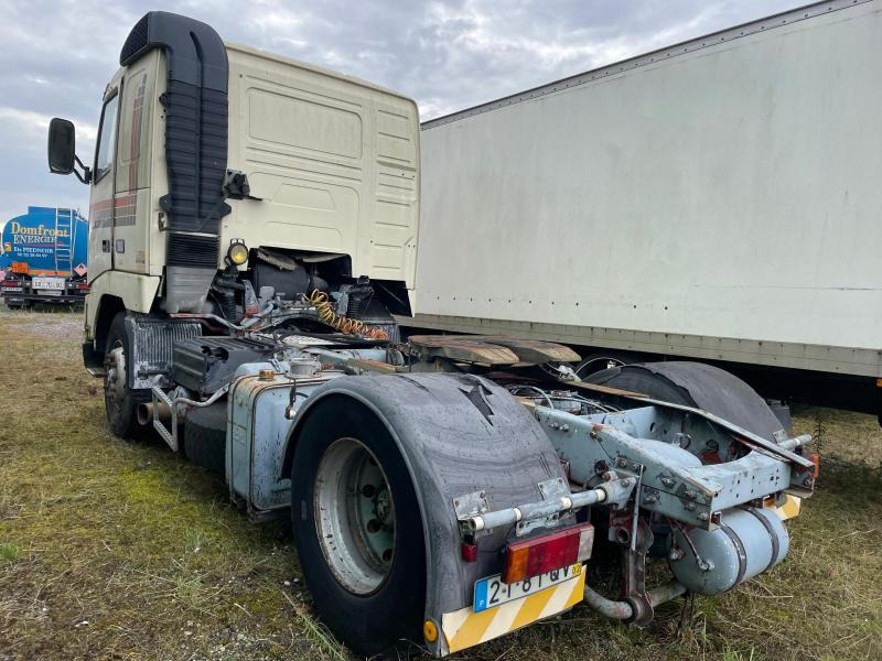 Volvo FH12 380 - Xe đầu kéo: hình 3 Volvo FH12 380 - Xe đầu kéo: hình 3