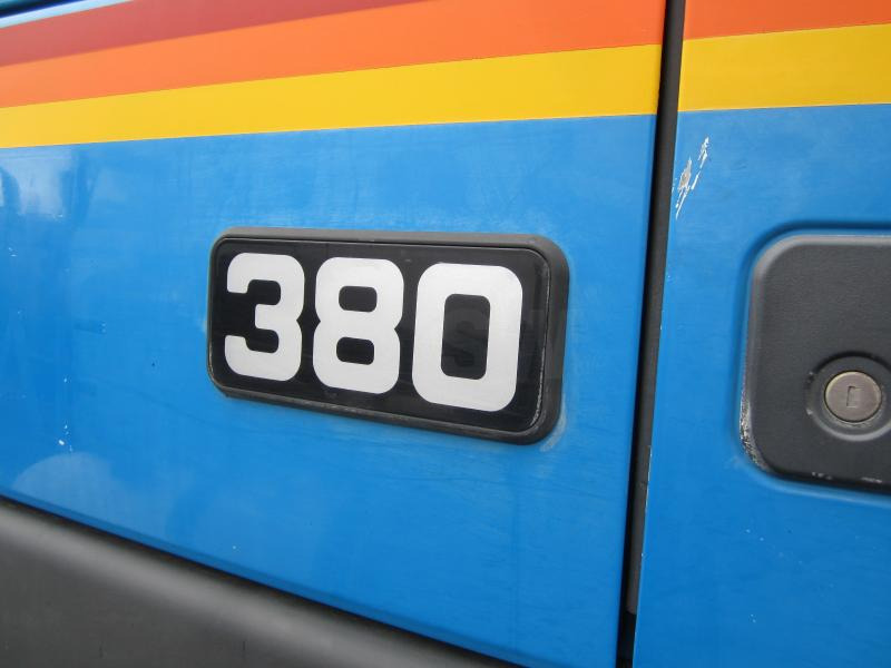 Volvo FM12 380 - Xe đầu kéo: hình 3 Volvo FM12 380 - Xe đầu kéo: hình 3