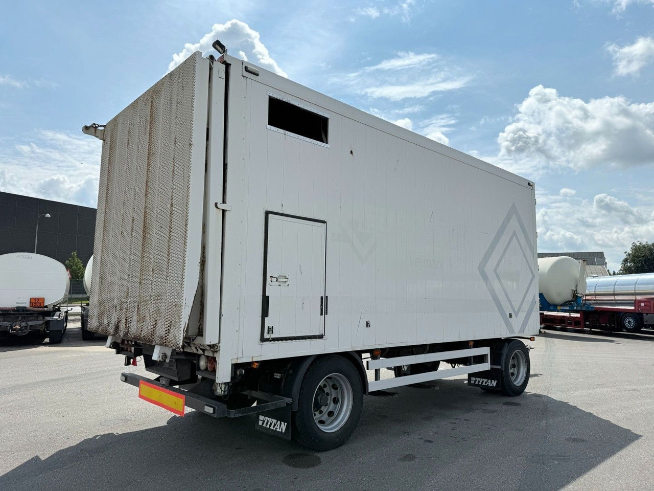 Kel-Berg 20 t. Alubox - Maschineramp Kel-Berg 2 axle 20 t. Alubox - Maschineramp - Rơ moóc hộp kín: hình 3 Kel-Berg 20 t. Alubox - Maschineramp Kel-Berg 2 axle 20 t. Alubox - Maschineramp - Rơ moóc hộp kín: hình 3