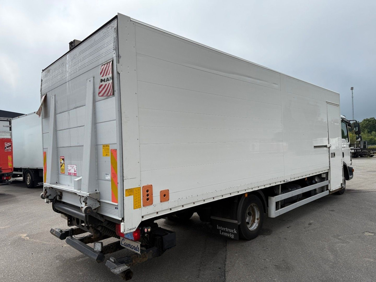 MAN TGL 12.220 4x2 Euro 6 Koffer - Xe tải hộp: hình 3 MAN TGL 12.220 4x2 Euro 6 Koffer - Xe tải hộp: hình 3