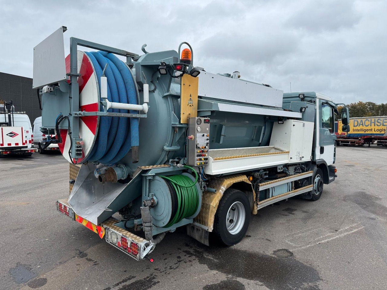 MAN TGL 12.240 4x2 Hvidtved Larsen SLP 5.5 - Xe tải chân không: hình 3 MAN TGL 12.240 4x2 Hvidtved Larsen SLP 5.5 - Xe tải chân không: hình 3