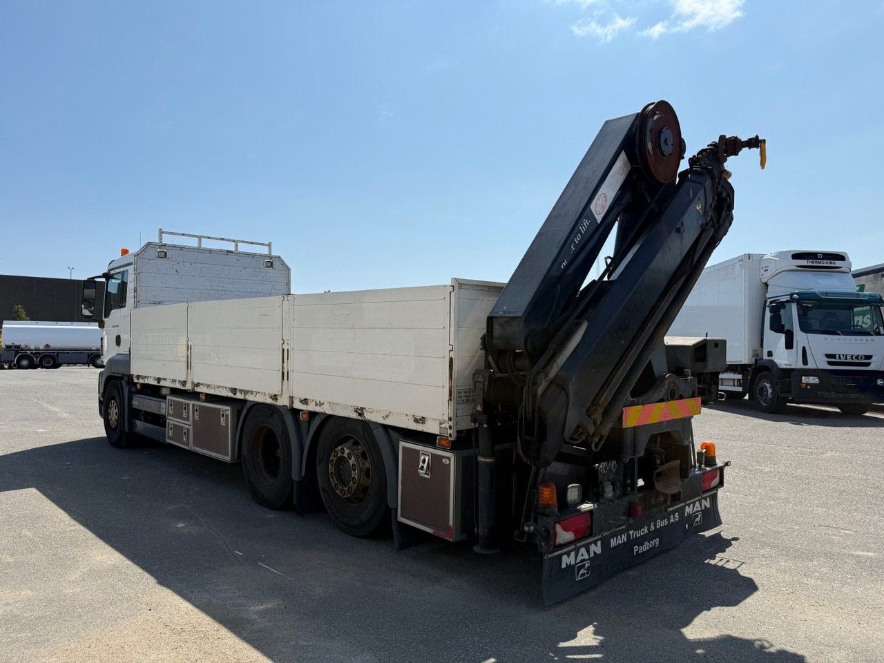 MAN TGS 26.400 6x2 HMF 2620 K5 / Engine Damage - Xe cẩu tự hành: hình 4 MAN TGS 26.400 6x2 HMF 2620 K5 / Engine Damage - Xe cẩu tự hành: hình 4