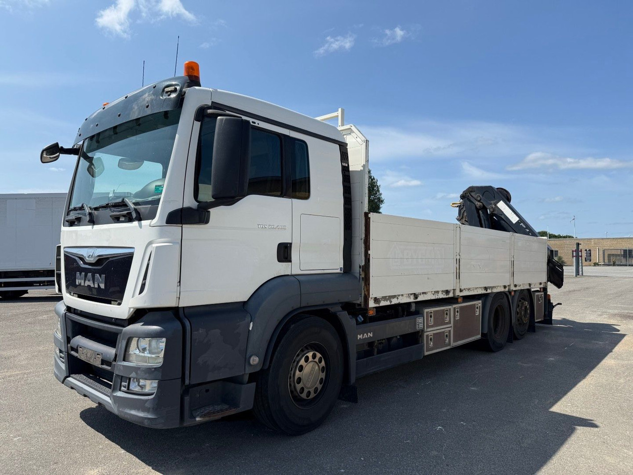 MAN TGS 26.400 6x2 HMF 2620 K5 / Engine Damage - Xe cẩu tự hành: hình 1 MAN TGS 26.400 6x2 HMF 2620 K5 / Engine Damage - Xe cẩu tự hành: hình 1