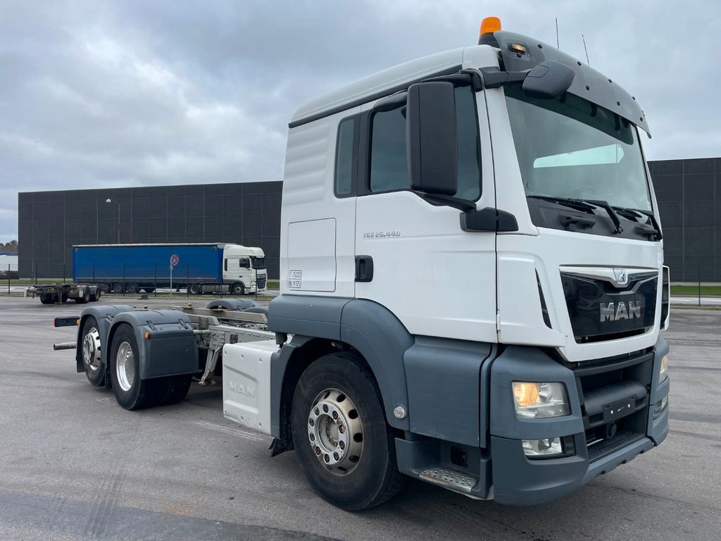 MAN TGS 26.440 6x2*4 Euro 6 Chassis ADR MAN TGS 26.440 6x2*4 Euro 6 Chassis ADR - Xe tải khung gầm: hình 2 MAN TGS 26.440 6x2*4 Euro 6 Chassis ADR MAN TGS 26.440 6x2*4 Euro 6 Chassis ADR - Xe tải khung gầm: hình 2