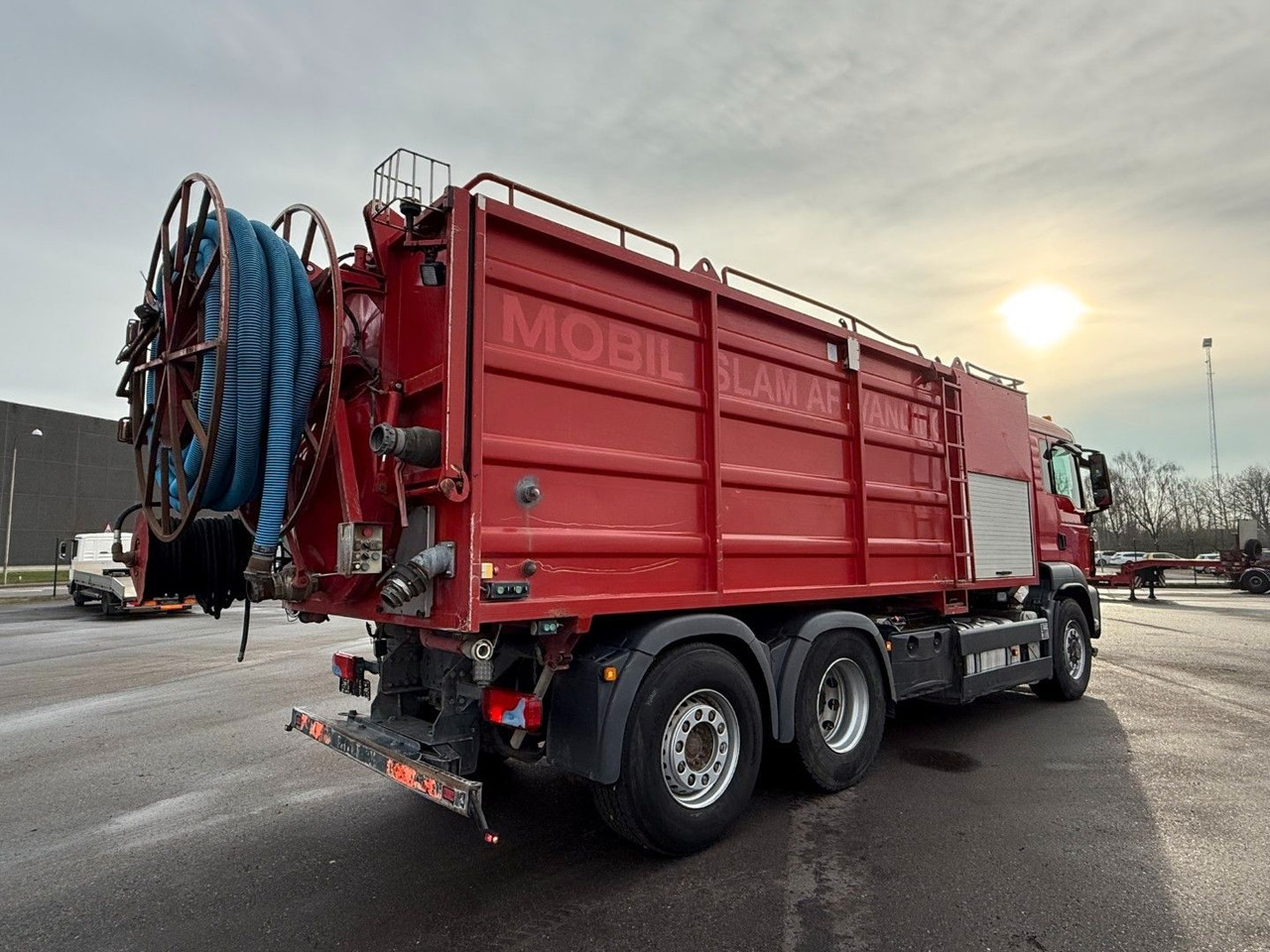 MAN TGS 28.360 6x4H*4 Hydrodrive / Simon Moos KSA MAN TGS 28.360 6x4H*4 Hydrodrive/Moos KSA VacuDrain - Xe tải chân không: hình 4 MAN TGS 28.360 6x4H*4 Hydrodrive / Simon Moos KSA MAN TGS 28.360 6x4H*4 Hydrodrive/Moos KSA VacuDrain - Xe tải chân không: hình 4