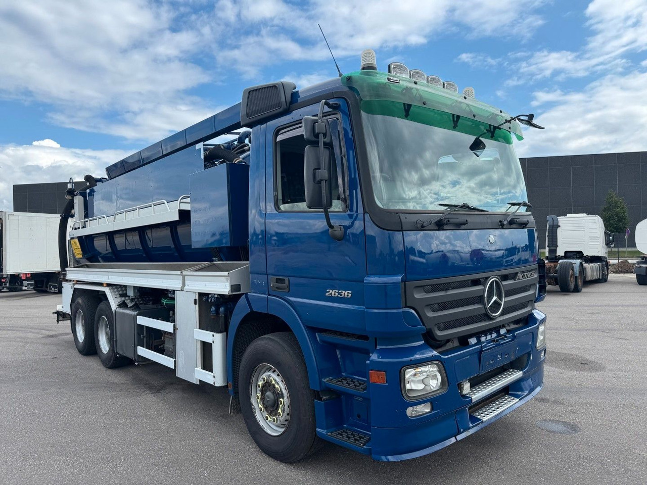 Mercedes-Benz Actros 2636 6x4 RHD Hvidtved Larsen Flexline 312 - Xe tải chân không: hình 2 Mercedes-Benz Actros 2636 6x4 RHD Hvidtved Larsen Flexline 312 - Xe tải chân không: hình 2