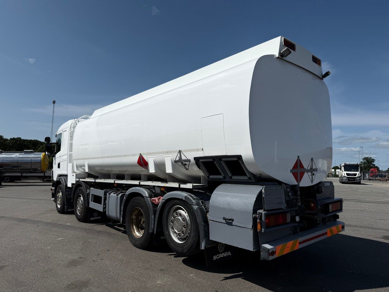 Scania G480 8x2*6 24.000 L / 5 compartments / ADR Tank - Xe bồn: hình 4 Scania G480 8x2*6 24.000 L / 5 compartments / ADR Tank - Xe bồn: hình 4