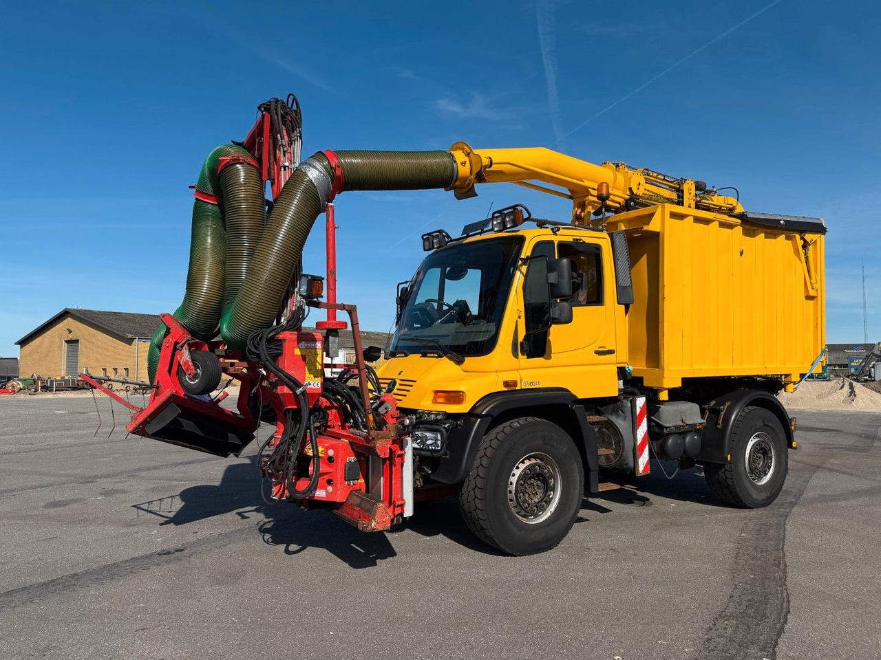Unimog U500 4x4 / Dücker Kipper / Saug / Mäher MKT 15R - Xe ben: hình 1 Unimog U500 4x4 / Dücker Kipper / Saug / Mäher MKT 15R - Xe ben: hình 1