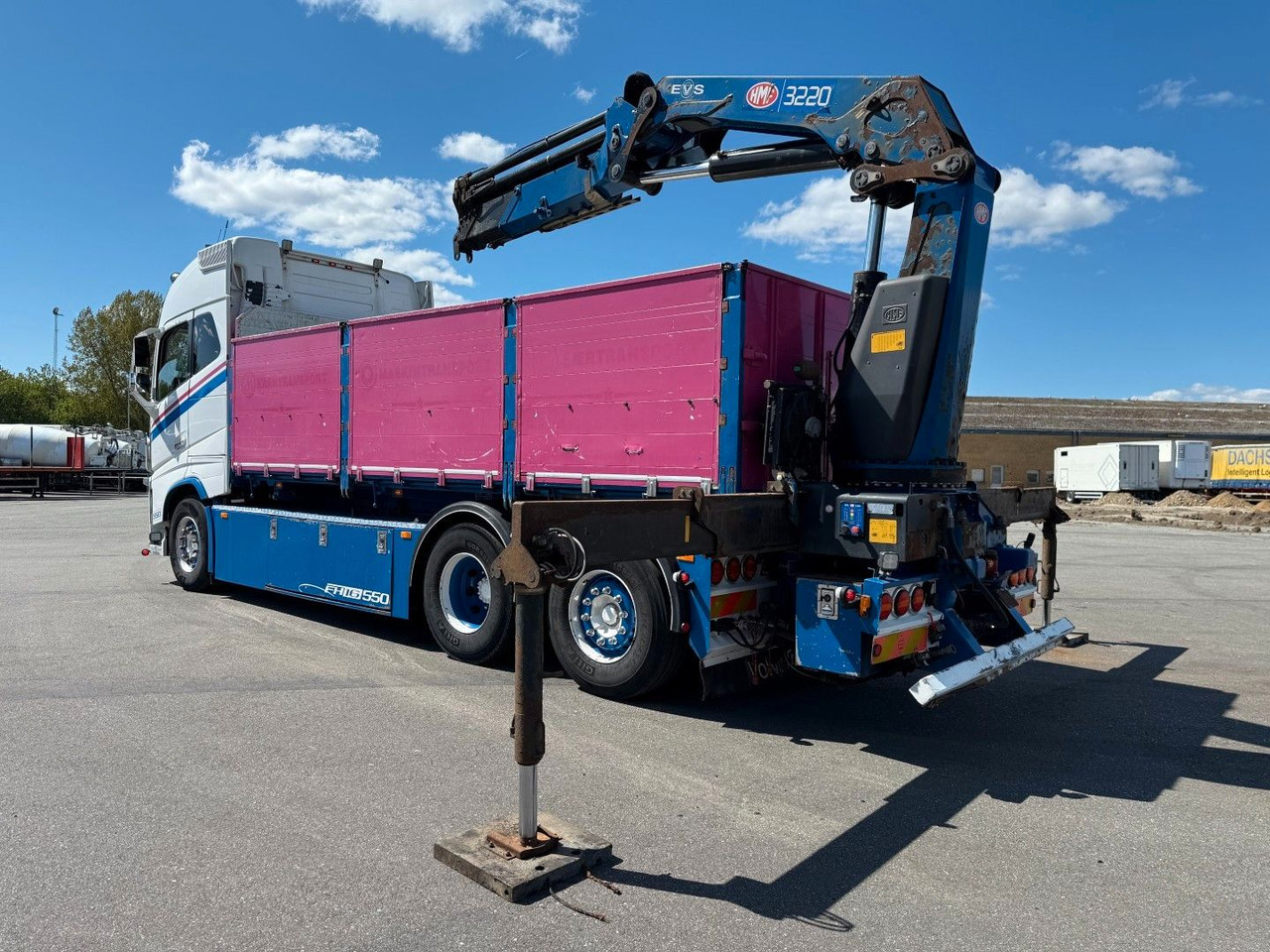 Volvo FH 16.550 6x24 / Crane HMF 3220K4 Euro 6 - Xe cẩu tự hành: hình 5 Volvo FH 16.550 6x24 / Crane HMF 3220K4 Euro 6 - Xe cẩu tự hành: hình 5
