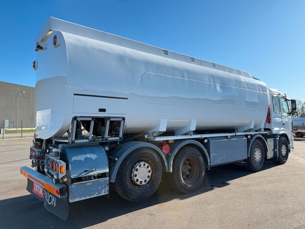 Volvo FM460 8x2*6 24.000 l. ADR Tank Volvo FM460 8x2*6 24.000 l. ADR Tanktruck - Xe bồn: hình 3 Volvo FM460 8x2*6 24.000 l. ADR Tank Volvo FM460 8x2*6 24.000 l. ADR Tanktruck - Xe bồn: hình 3