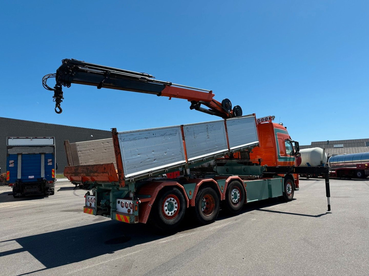 Volvo FM500 8x2*6 Crane HMF 2620 K5 Pendel Tipper - Xe cẩu tự hành: hình 3 Volvo FM500 8x2*6 Crane HMF 2620 K5 Pendel Tipper - Xe cẩu tự hành: hình 3