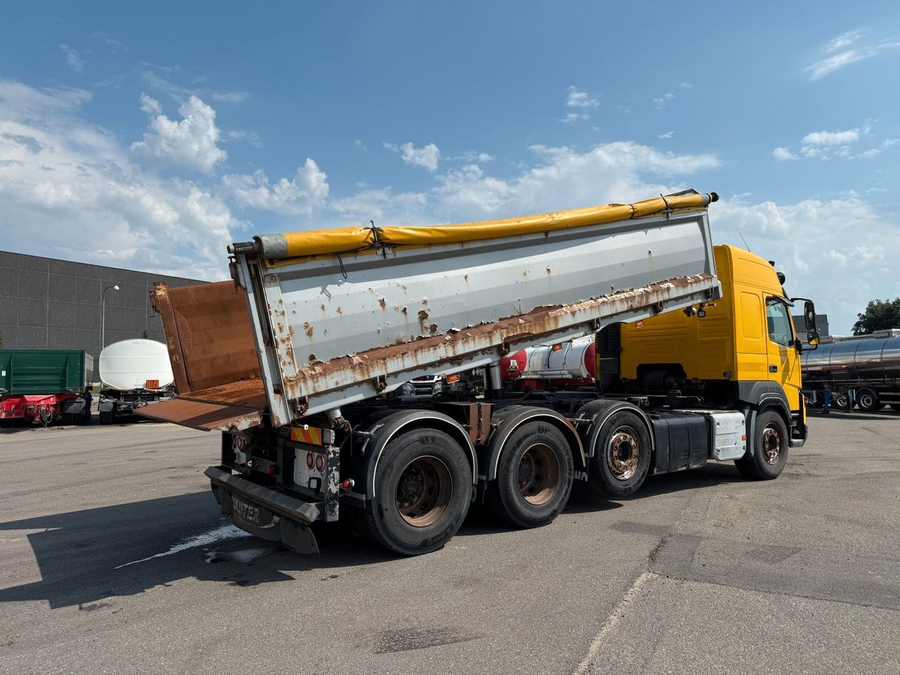 Volvo FMX500 8x4/4 Steel tipper Volvo FMX500 8x4/4 Steel tipper - Xe ben: hình 3 Volvo FMX500 8x4/4 Steel tipper Volvo FMX500 8x4/4 Steel tipper - Xe ben: hình 3