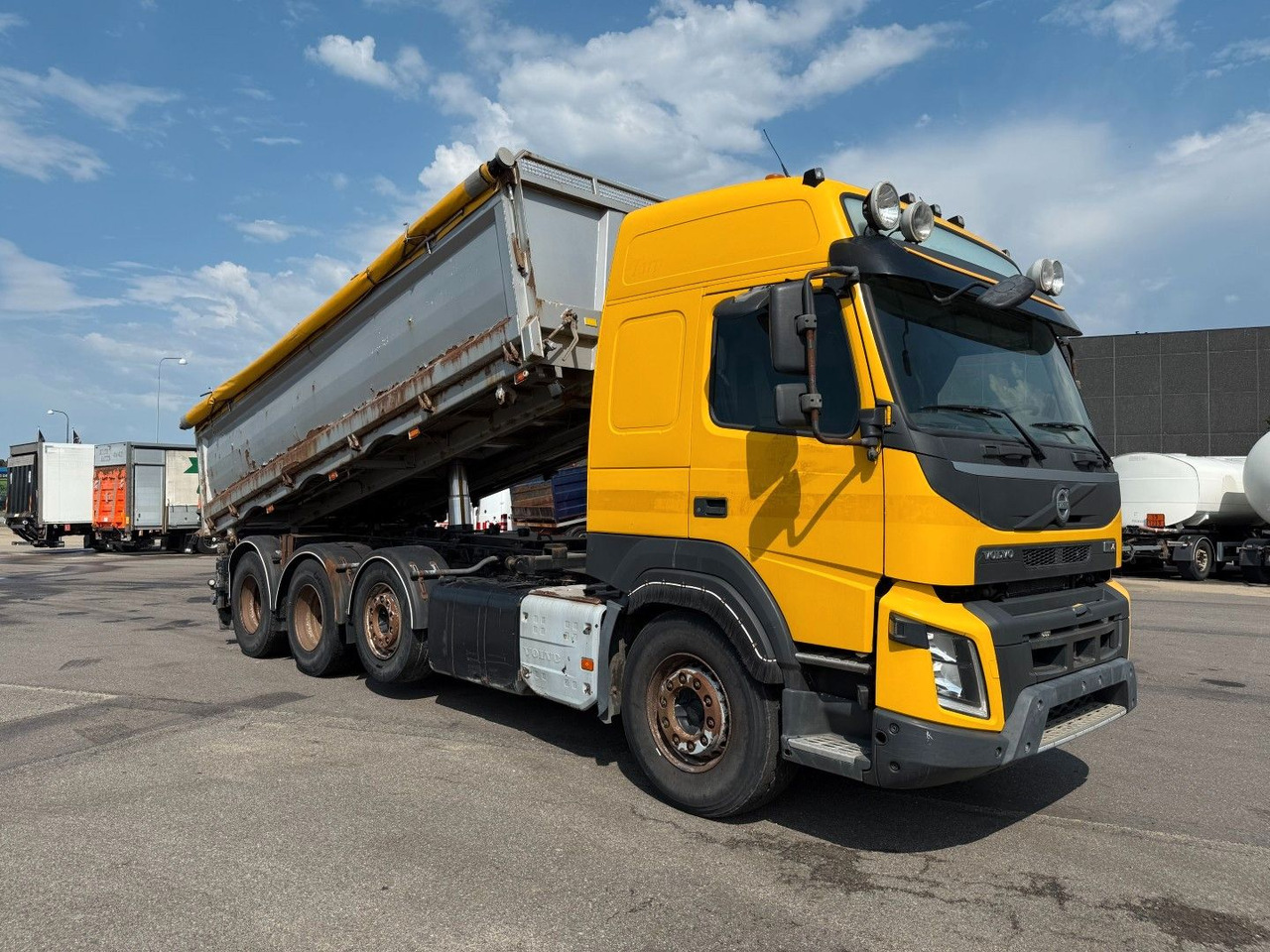 Volvo FMX500 8x4/4 Steel tipper Volvo FMX500 8x4/4 Steel tipper - Xe ben: hình 2 Volvo FMX500 8x4/4 Steel tipper Volvo FMX500 8x4/4 Steel tipper - Xe ben: hình 2