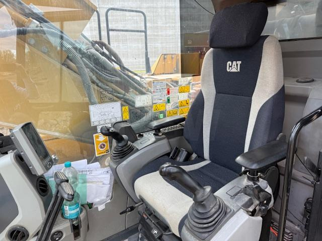 Caterpillar 326FLN - Máy xúc bánh xích: hình 5 Caterpillar 326FLN - Máy xúc bánh xích: hình 5