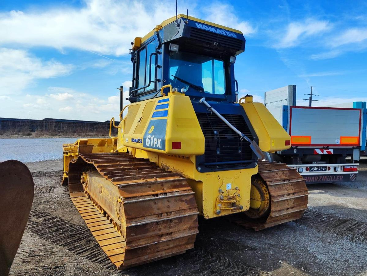Komatsu D61PX-23 - Máy ủi: hình 1 Komatsu D61PX-23 - Máy ủi: hình 1
