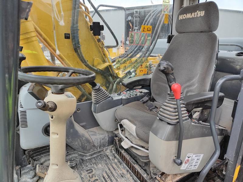 Komatsu PW160-8 - Máy xúc bánh lốp: hình 5 Komatsu PW160-8 - Máy xúc bánh lốp: hình 5
