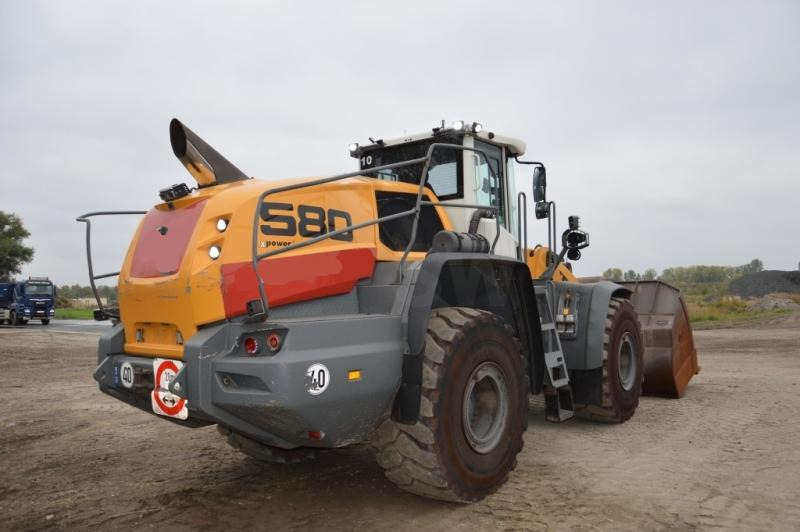 Liebherr L580 X-Power - Máy xúc lật bánh lốp: hình 4 Liebherr L580 X-Power - Máy xúc lật bánh lốp: hình 4