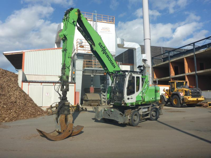 Sennebogen 818 - Máy cạp rác/ Công nghiệp: hình 1 Sennebogen 818 - Máy cạp rác/ Công nghiệp: hình 1