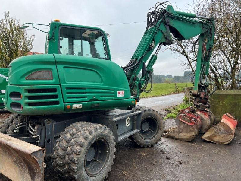 Takeuchi TB295W - Máy xúc bánh lốp: hình 2 Takeuchi TB295W - Máy xúc bánh lốp: hình 2
