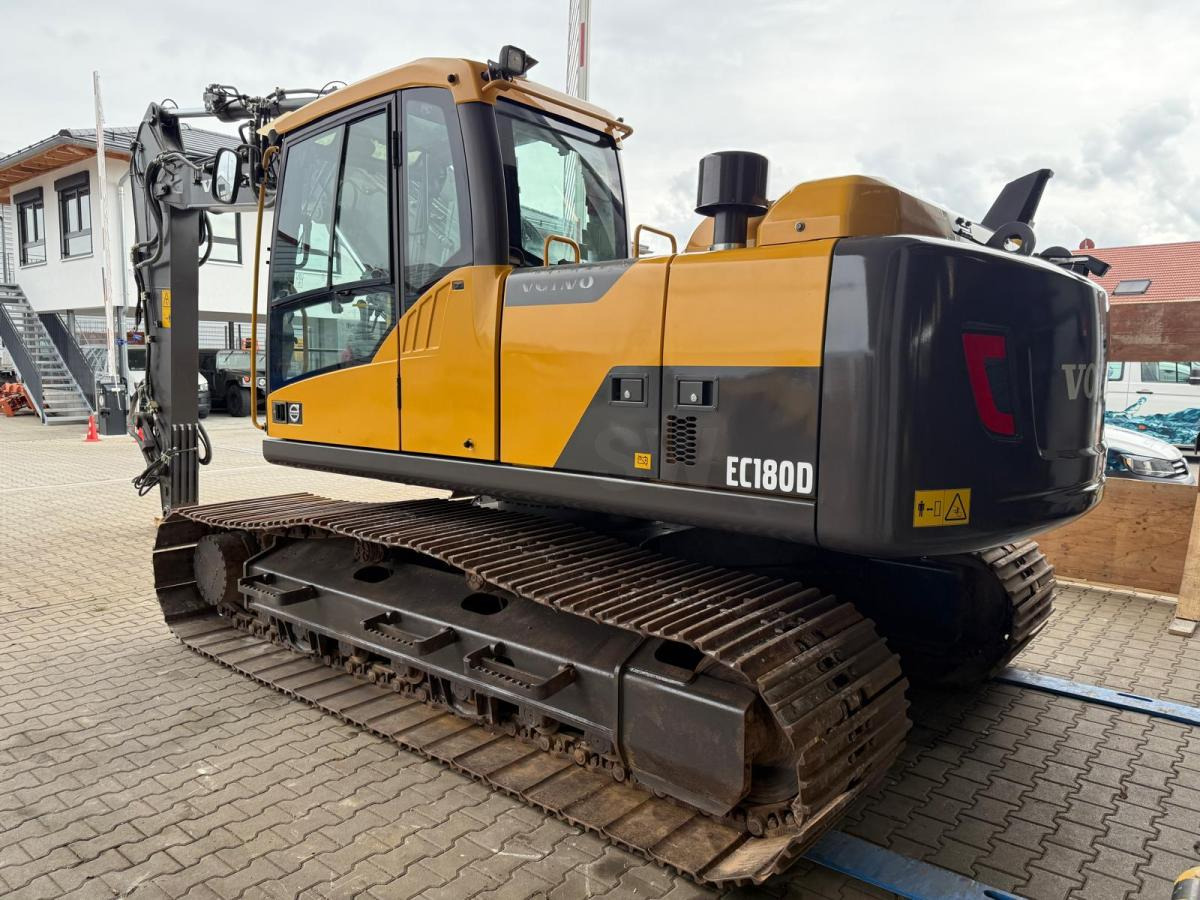 Volvo EC180 D - Máy xúc bánh xích: hình 1 Volvo EC180 D - Máy xúc bánh xích: hình 1