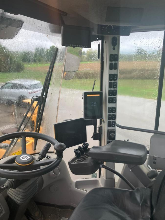 Volvo L110H - Máy xúc lật bánh lốp: hình 5 Volvo L110H - Máy xúc lật bánh lốp: hình 5