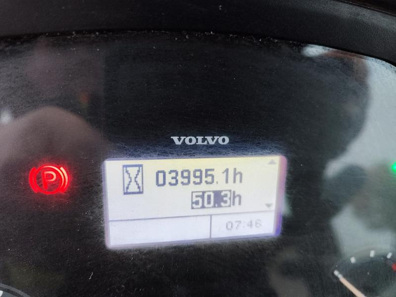 Volvo L30G - Máy xúc lật bánh lốp: hình 5 Volvo L30G - Máy xúc lật bánh lốp: hình 5