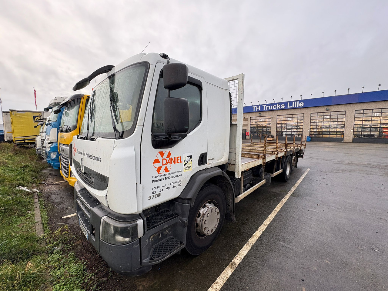 Renault Premium 370 DXI - Xe tải thùng lửng/ Phẳng: hình 2 Renault Premium 370 DXI - Xe tải thùng lửng/ Phẳng: hình 2