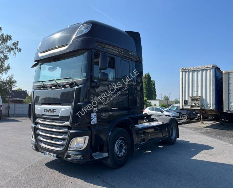 DAF XF 530 - Xe đầu kéo: hình 1 DAF XF 530 - Xe đầu kéo: hình 1