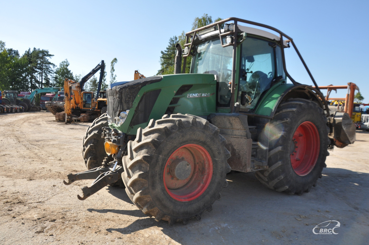 Fendt 824 - Máy cày: hình 1 Fendt 824 - Máy cày: hình 1