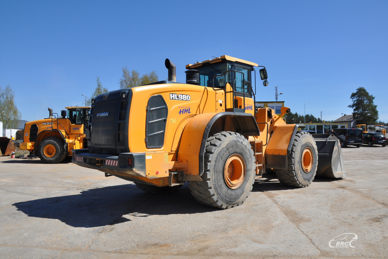 Hyundai HL980 - Máy xúc lật bánh lốp: hình 5 Hyundai HL980 - Máy xúc lật bánh lốp: hình 5