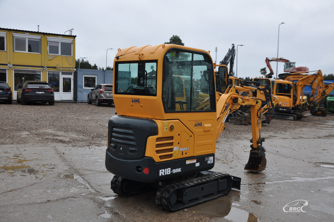Hyundai R18-9AK - Máy xúc mini: hình 4 Hyundai R18-9AK - Máy xúc mini: hình 4